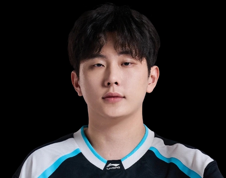 Junhao